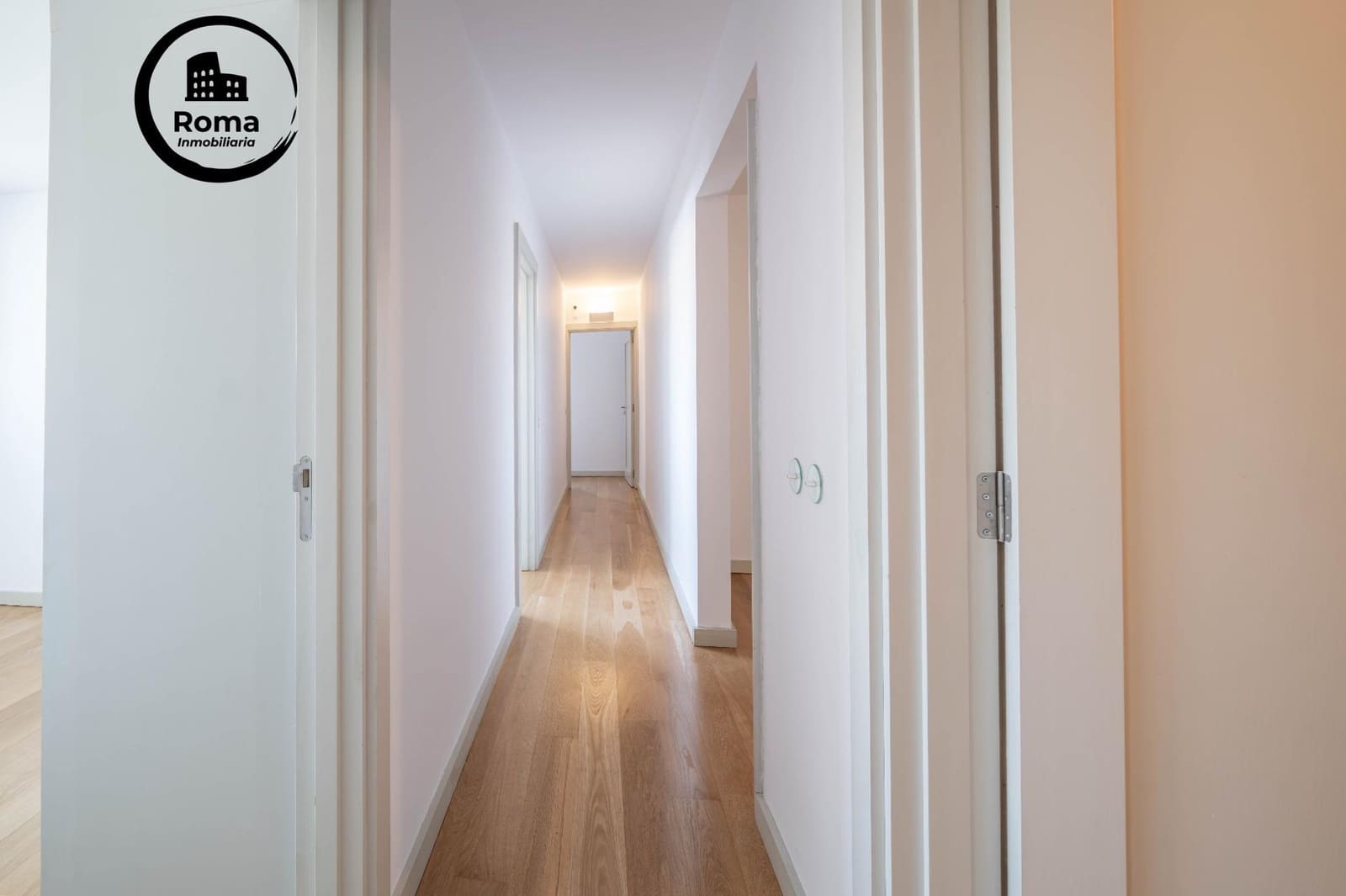 3 bedroom Flat for sale in Granada city - € 950,000 (Ref: 9808113)