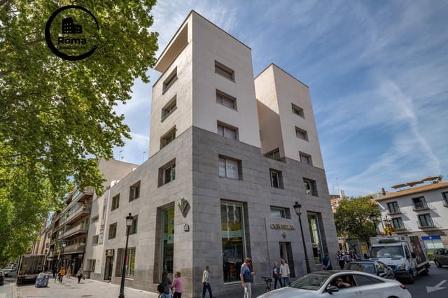 Piso de 3 habitaciones en San Matías - Realejo, Granada ciudad en venta - 950.000 € (Ref: 9808113)