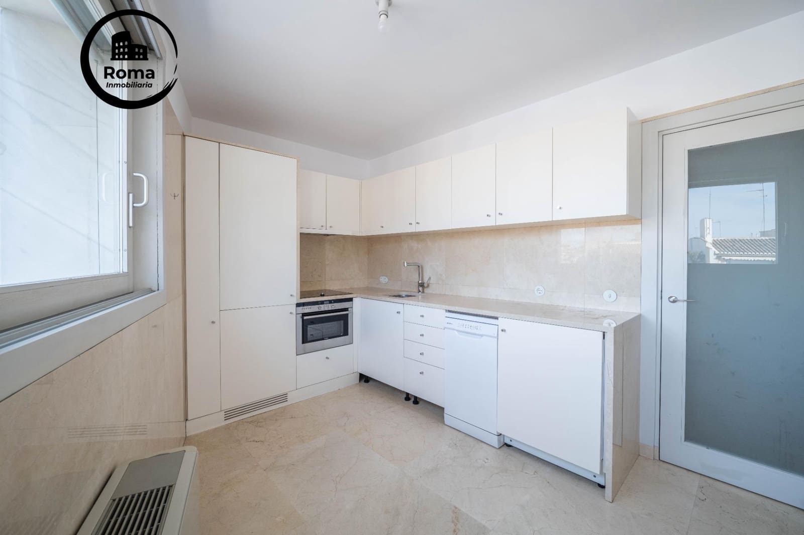 3 bedroom Flat for sale in Granada city - € 950,000 (Ref: 9808113)