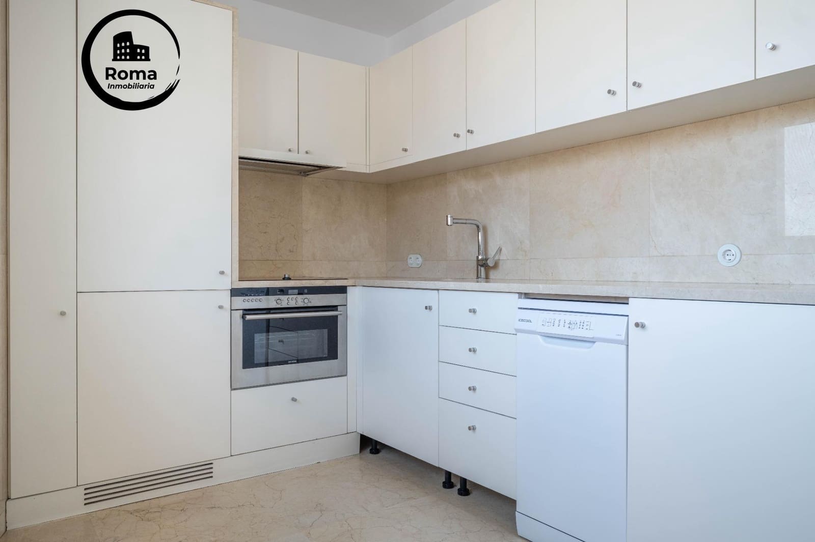 3 bedroom Flat for sale in Granada city - € 950,000 (Ref: 9808113)