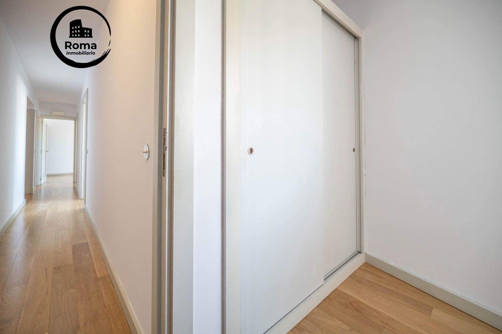 3 bedroom Flat for sale in Granada city - € 950,000 (Ref: 9808113)