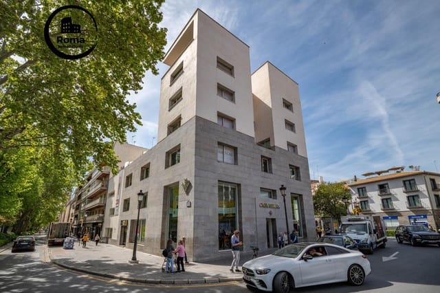 Piso de 3 habitaciones en San Matías - Realejo, Granada ciudad en venta - 950.000 € (Ref: 9808113)