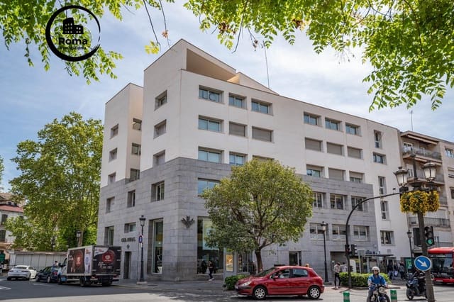 Piso de 3 habitaciones en San Matías - Realejo, Granada ciudad en venta - 950.000 € (Ref: 9808113)