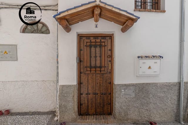 Casa de 4 habitaciones en Granada ciudad en venta - 670.000 € (Ref: 9808114)