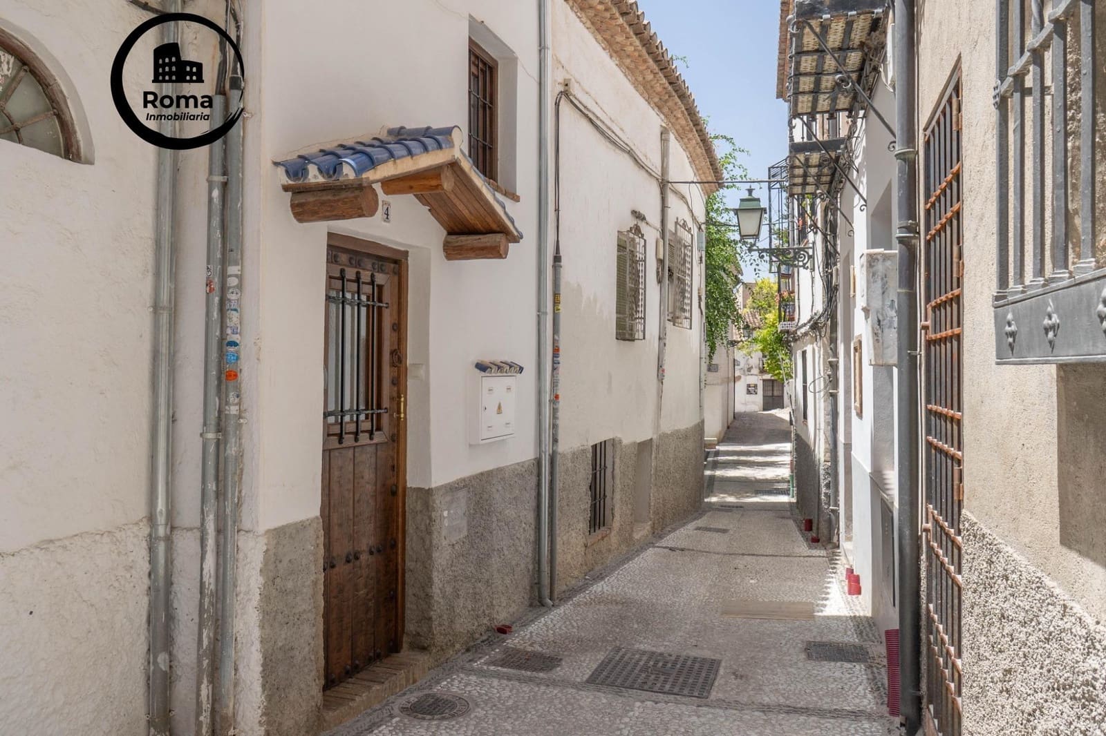 Casa de 4 habitaciones en Granada ciudad en venta - 670.000 € (Ref: 9808114)
