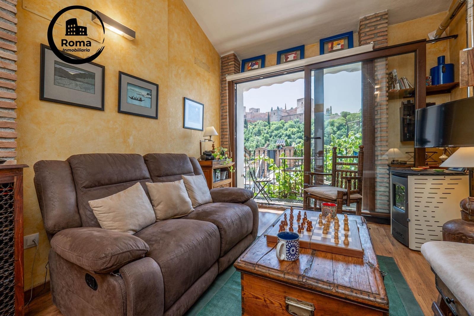 Casa de 4 habitaciones en Granada ciudad en venta - 670.000 € (Ref: 9808114)