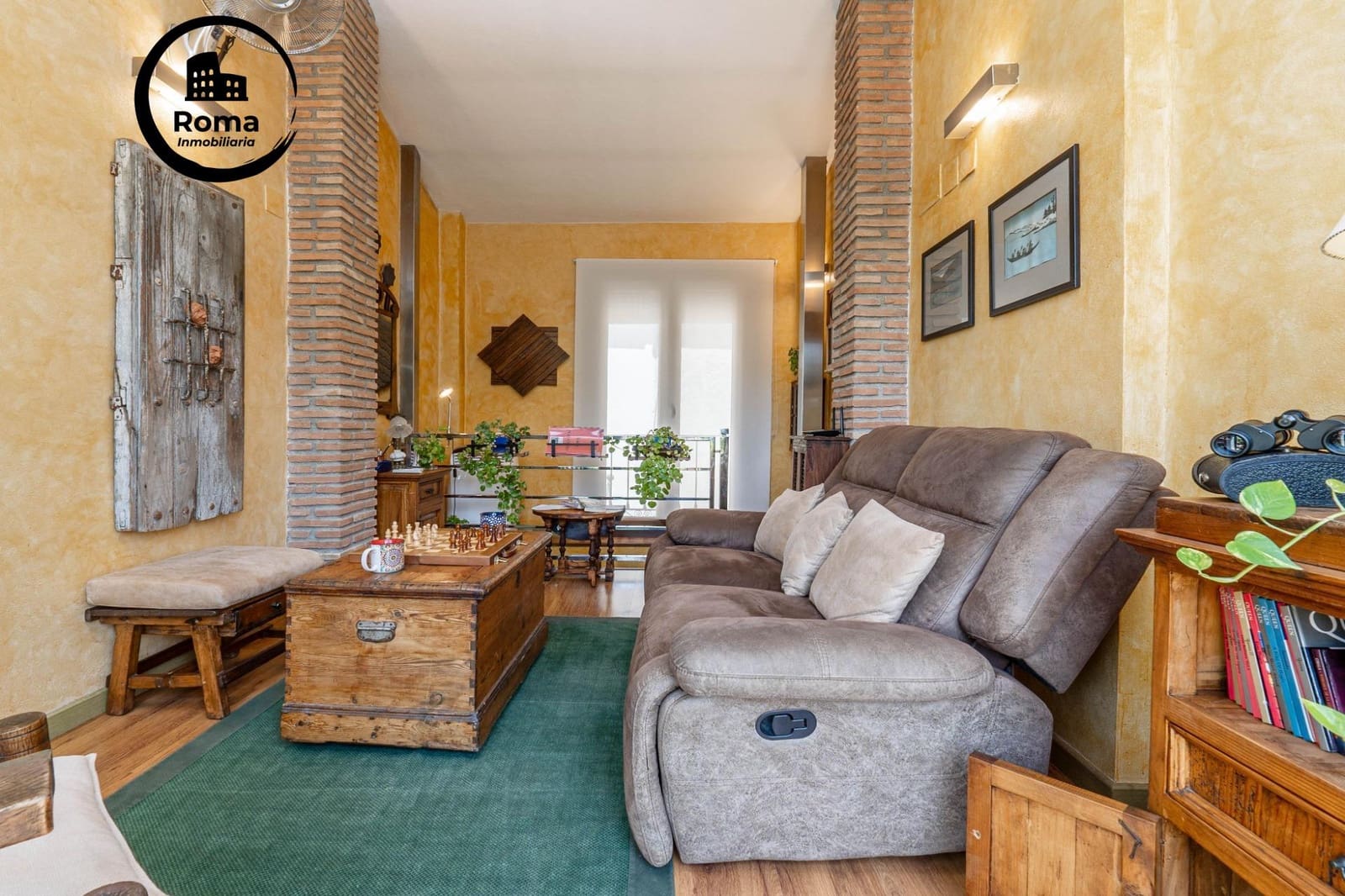 Casa de 4 habitaciones en Granada ciudad en venta - 670.000 € (Ref: 9808114)
