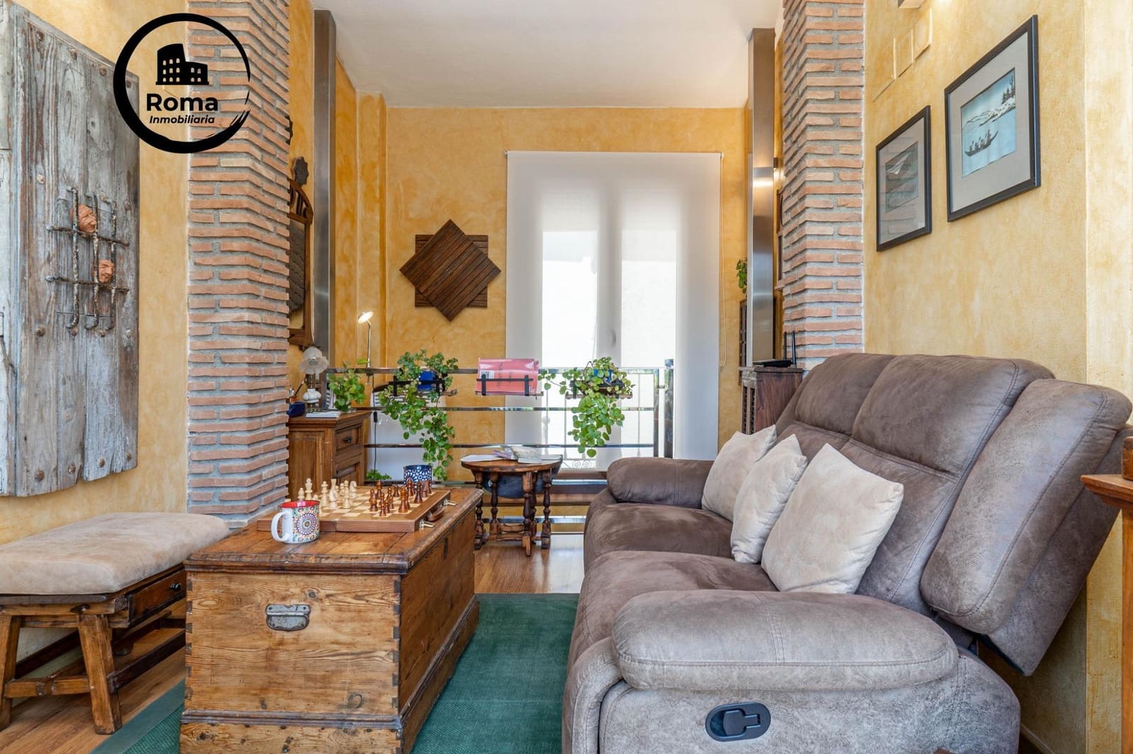 Casa de 4 habitaciones en Granada ciudad en venta - 670.000 € (Ref: 9808114)