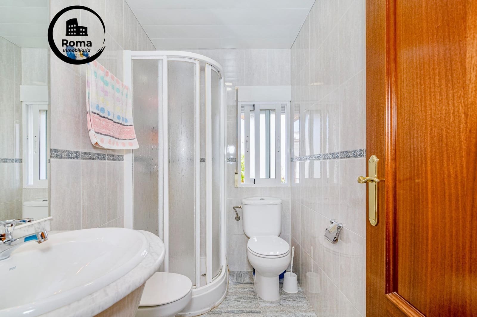 3 bedroom Terraced Villa for sale in Atarfe - € 225,000 (Ref: 9812260)