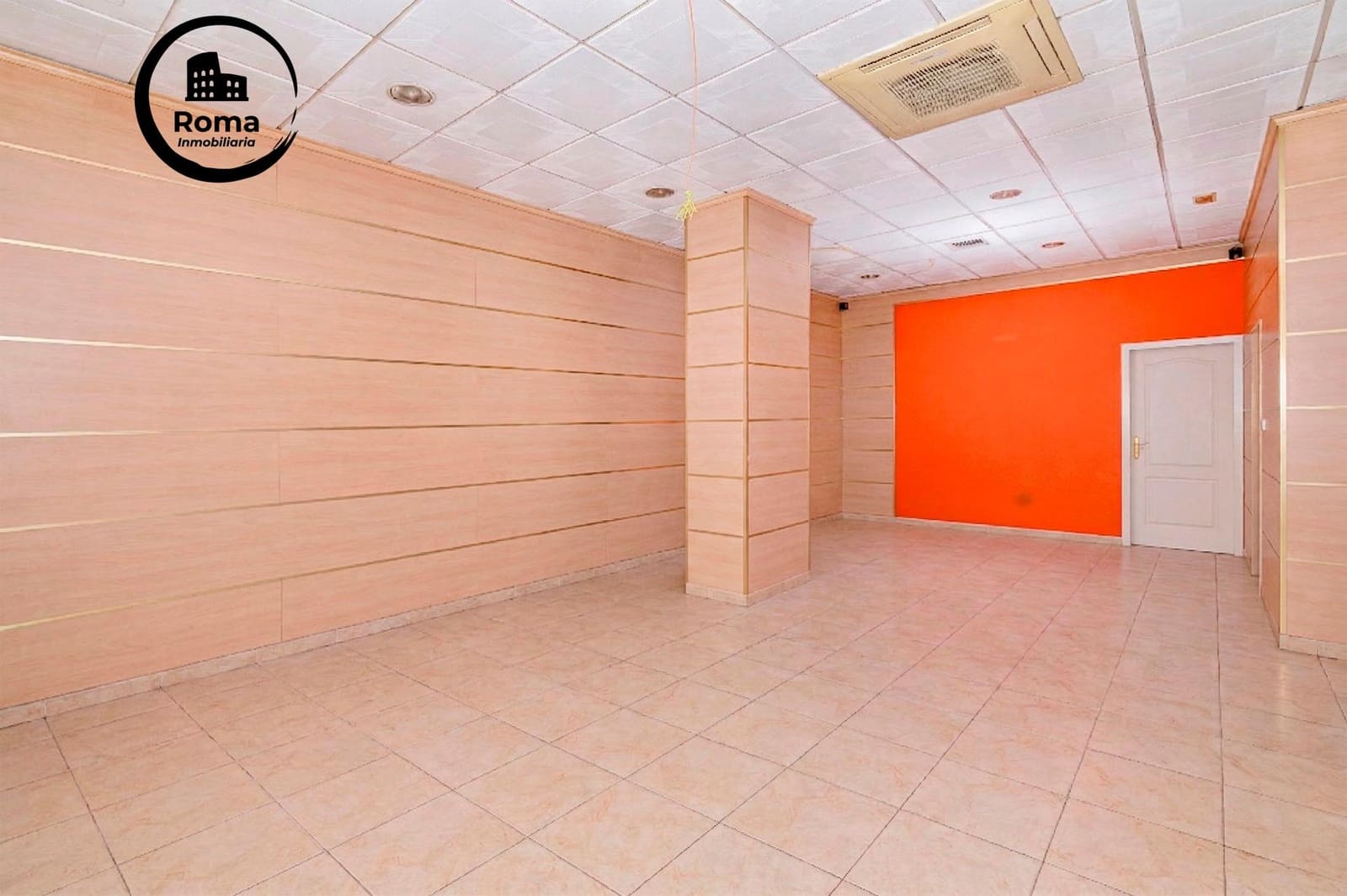Commerciale in vendita in Granada citta - 180.000 € (Rif: 9815969)