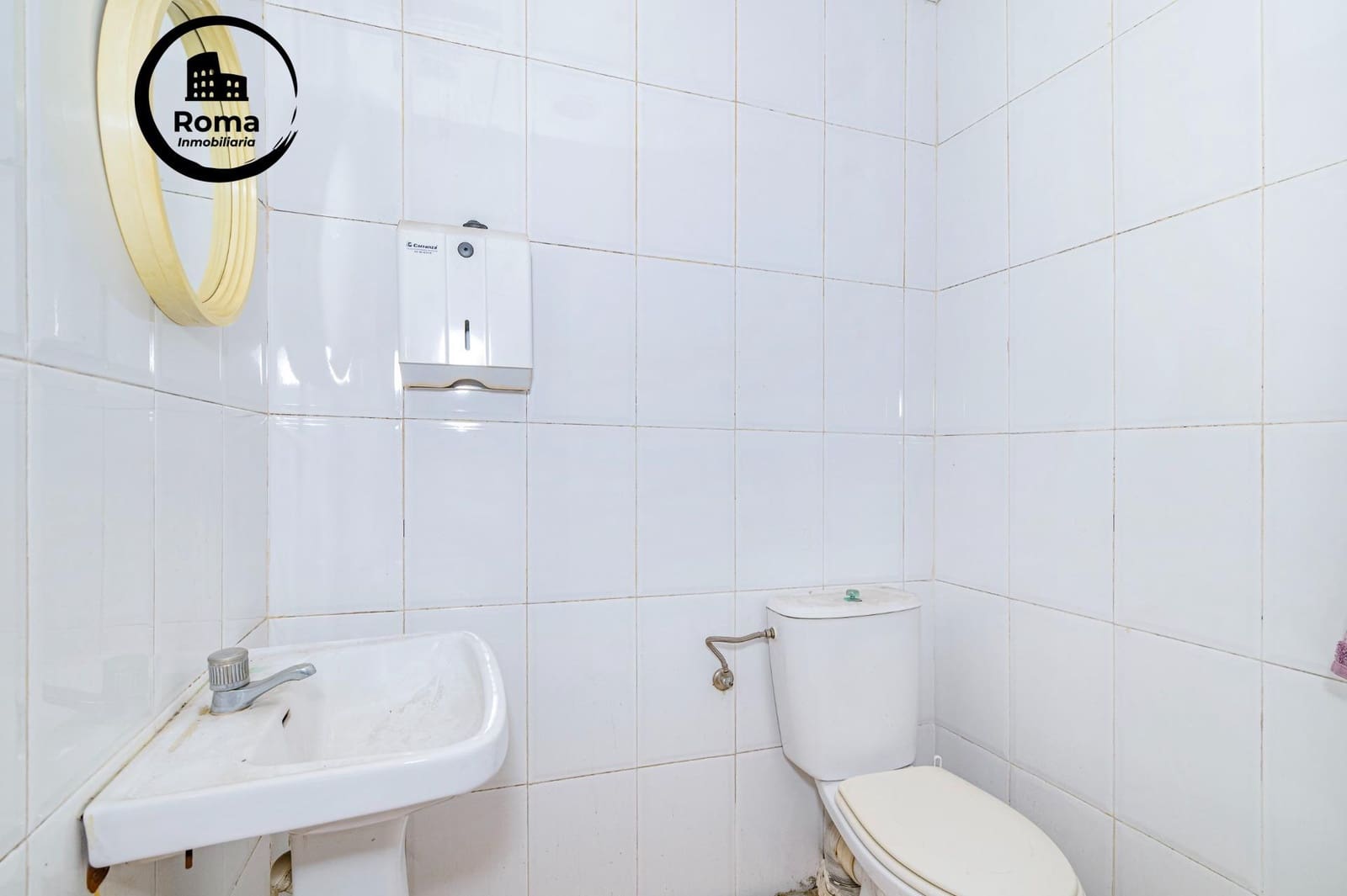 Commerciale in vendita in Granada citta - 180.000 € (Rif: 9815969)