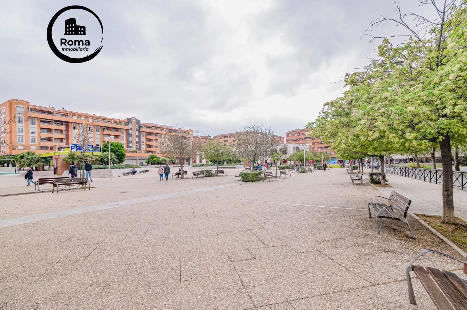 Commerciale in vendita in Granada citta - 180.000 € (Rif: 9815969)