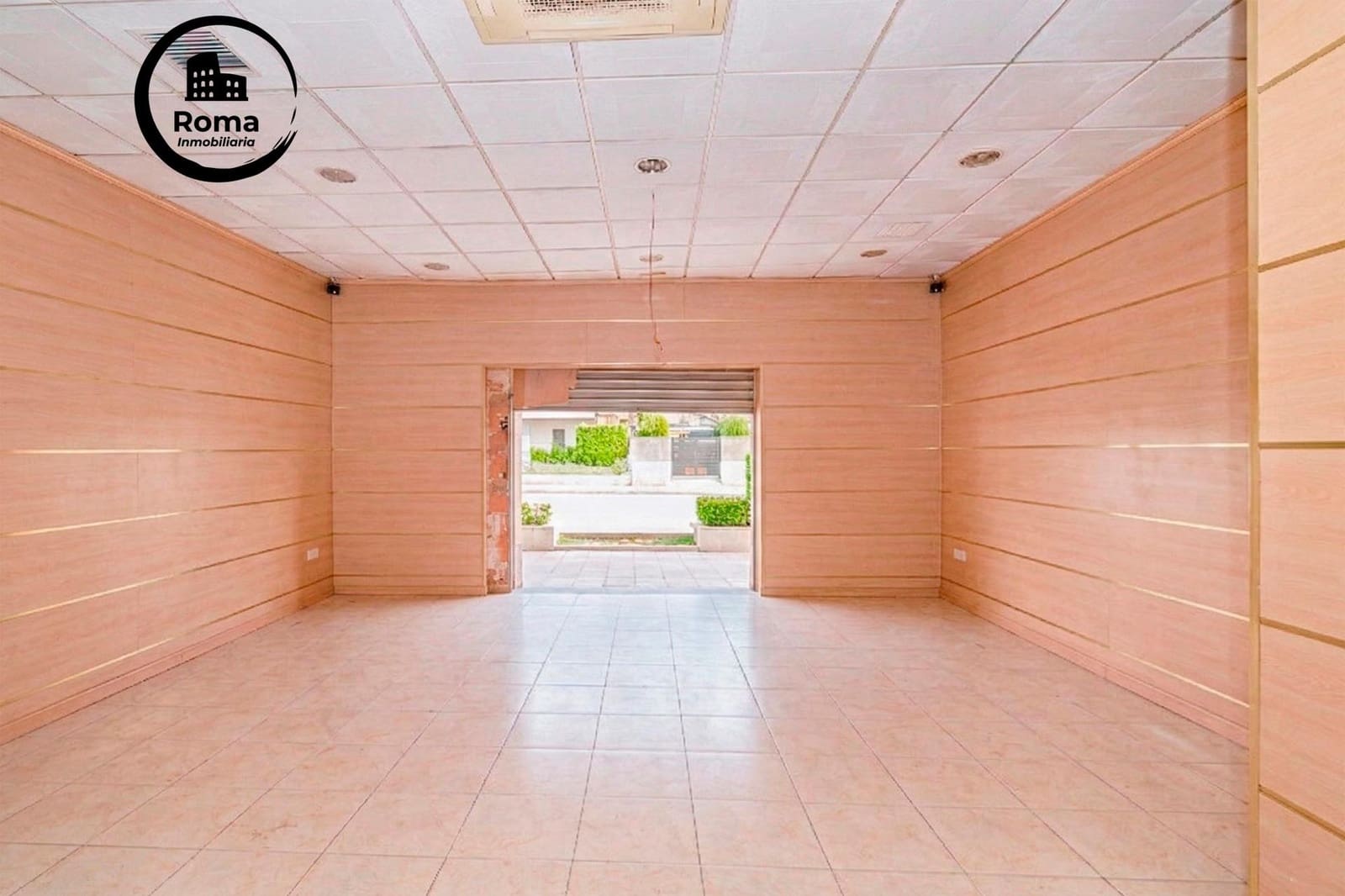 Commerciale in vendita in Granada citta - 180.000 € (Rif: 9815969)