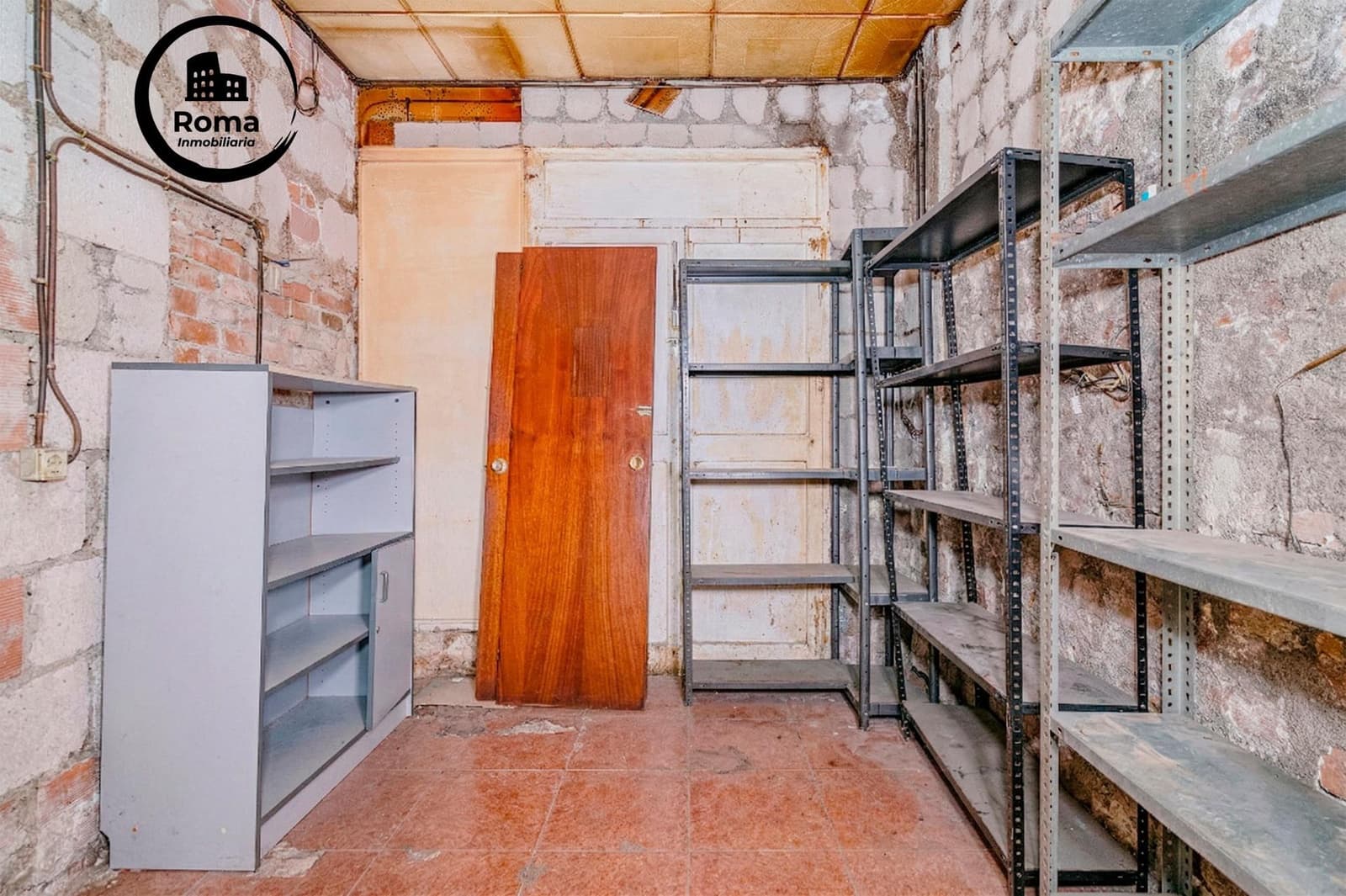 Commerciale in vendita in Granada citta - 180.000 € (Rif: 9815969)
