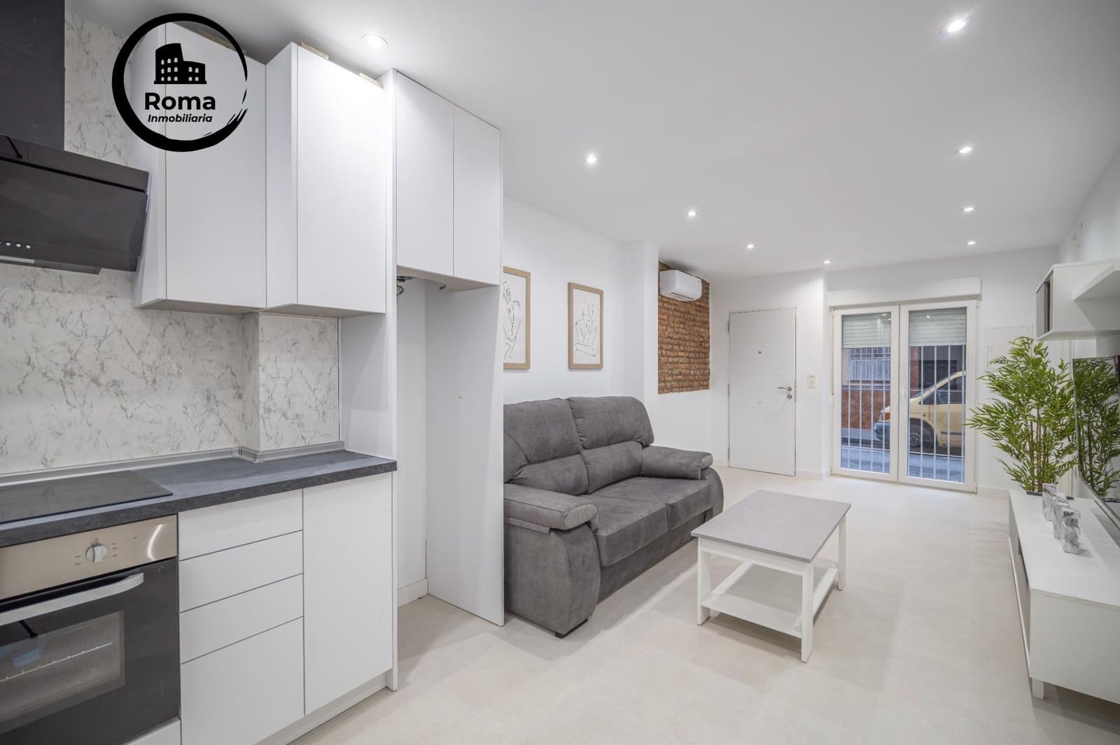 Piso de 2 habitaciones en Granada ciudad en venta - 175.000 € (Ref: 9815975)