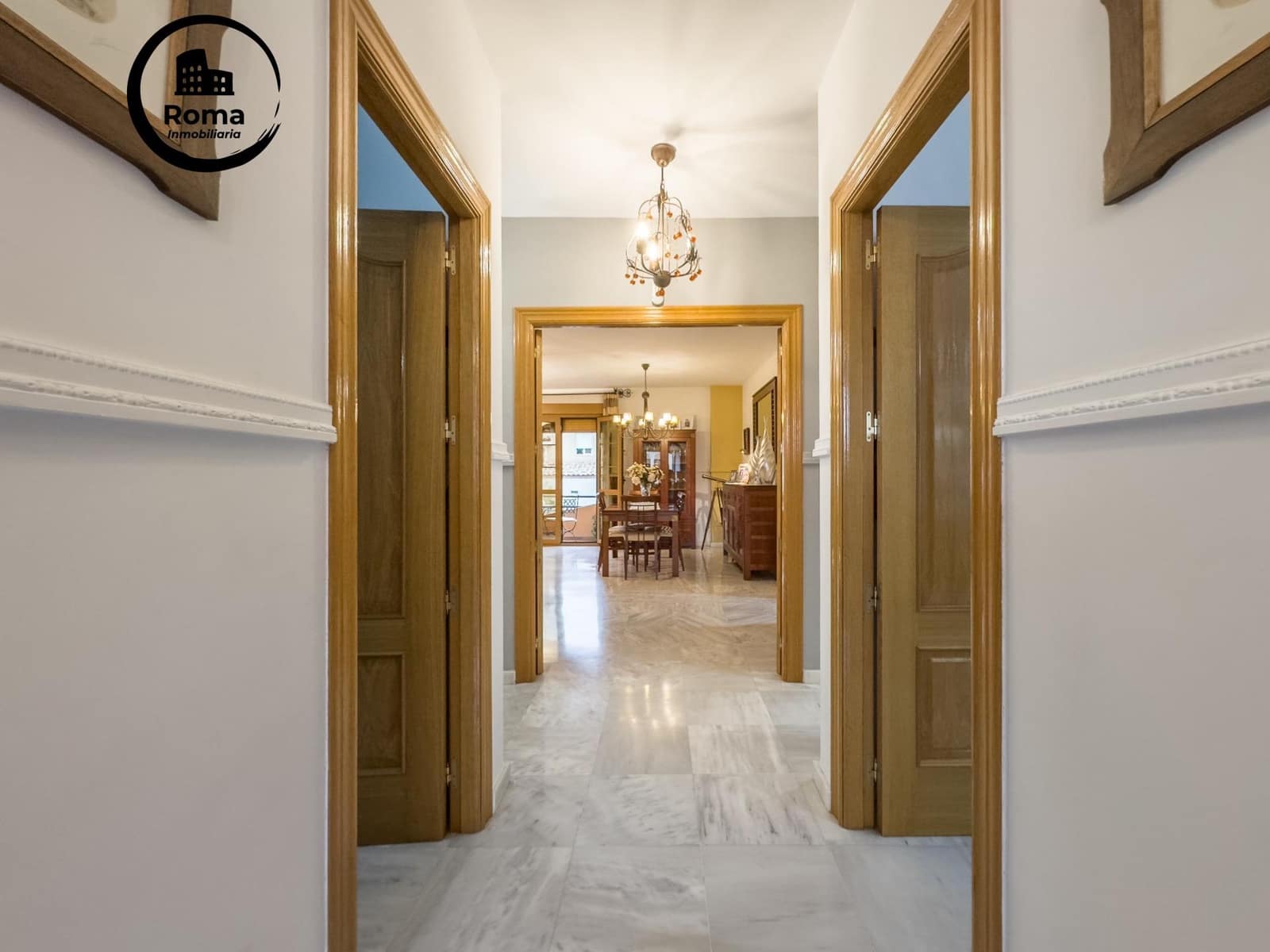 4 sypialnia Dom blizniak na sprzedaż w Las Gabias z basenem garażem - 384 900 € (Ref: 9815984)