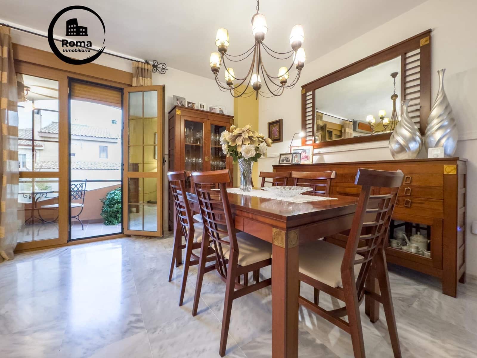 4 sypialnia Dom blizniak na sprzedaż w Las Gabias z basenem garażem - 384 900 € (Ref: 9815984)
