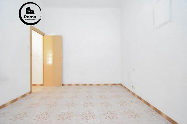 6 makuuhuone Omakotitalo myytävänä paikassa Atarfe - 92 000 € (Ref: 9815985)