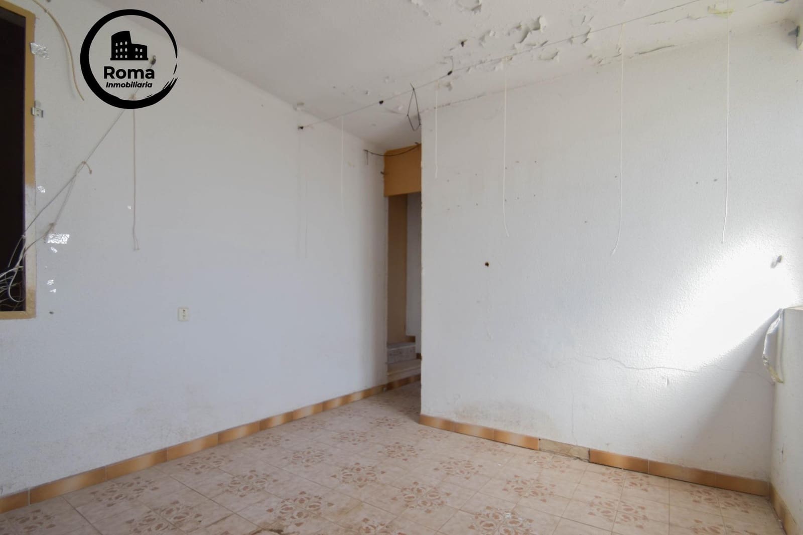 6 makuuhuone Omakotitalo myytävänä paikassa Atarfe - 92 000 € (Ref: 9815985)