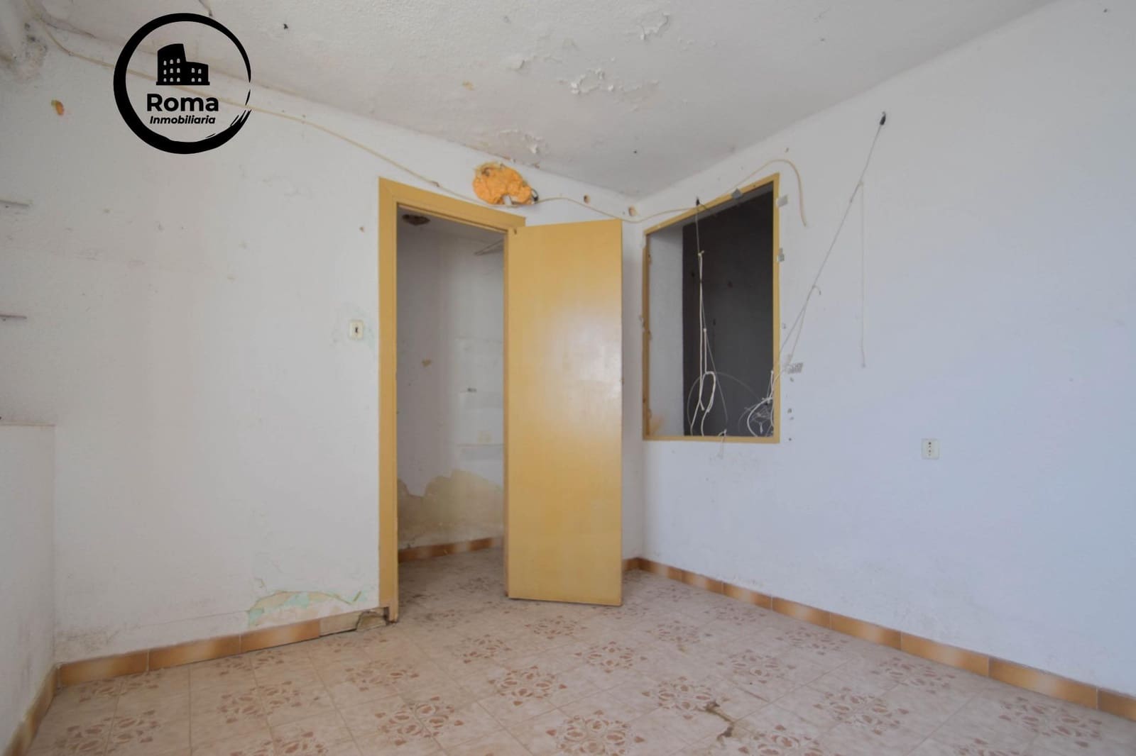 6 makuuhuone Omakotitalo myytävänä paikassa Atarfe - 92 000 € (Ref: 9815985)