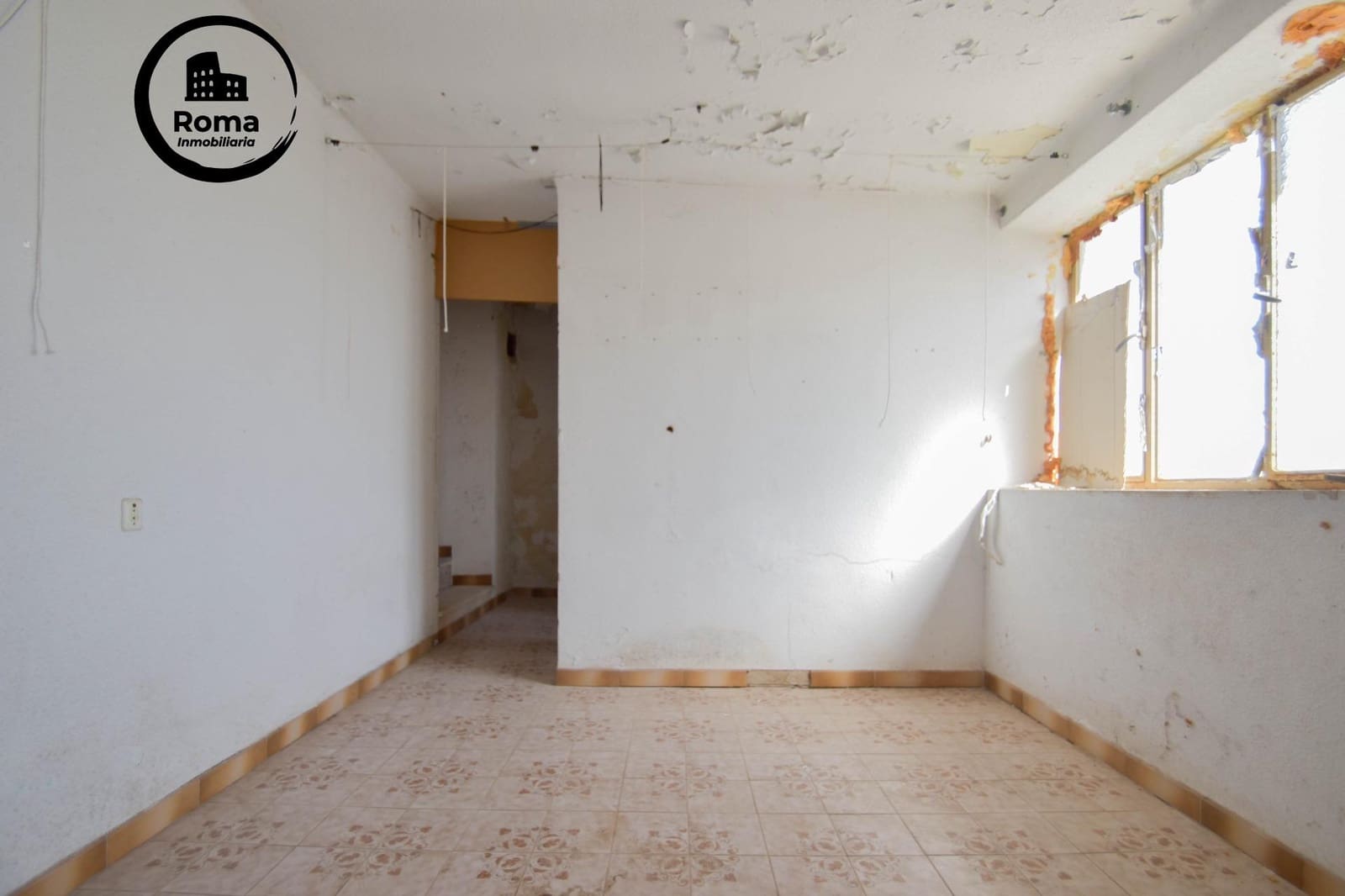 6 makuuhuone Omakotitalo myytävänä paikassa Atarfe - 92 000 € (Ref: 9815985)