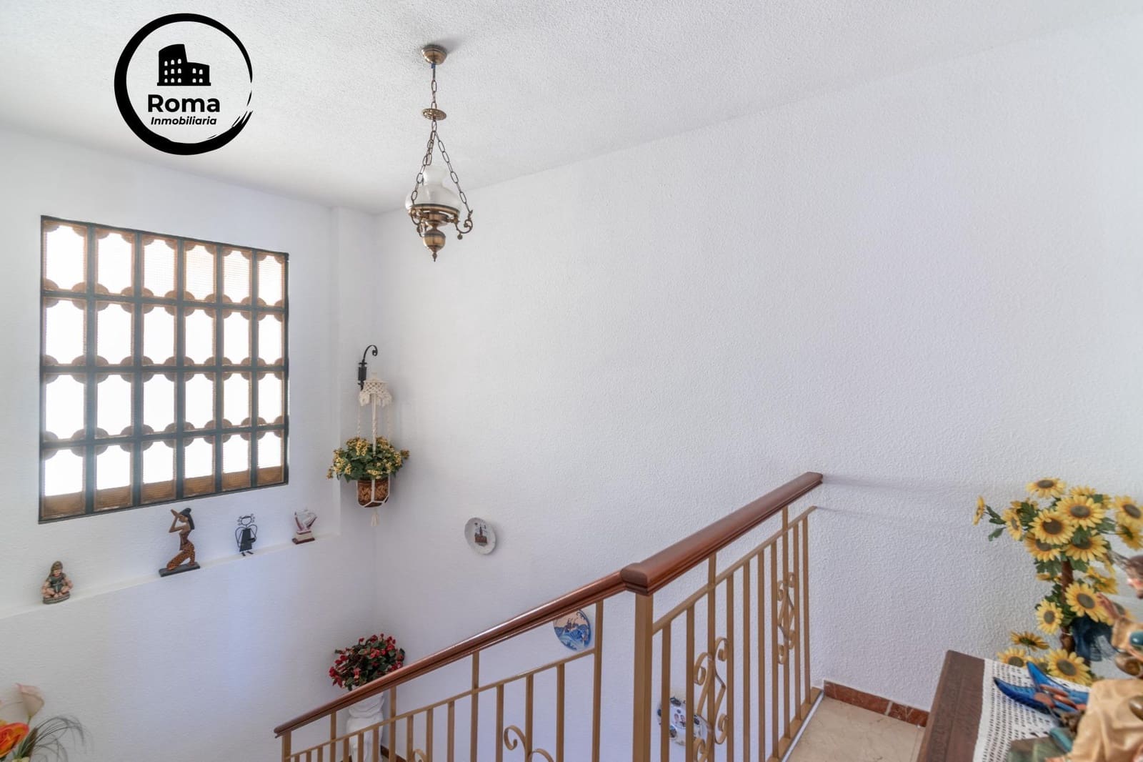4 sypialnia Dom na sprzedaż w Atarfe z basenem - 280 000 € (Ref: 9815986)