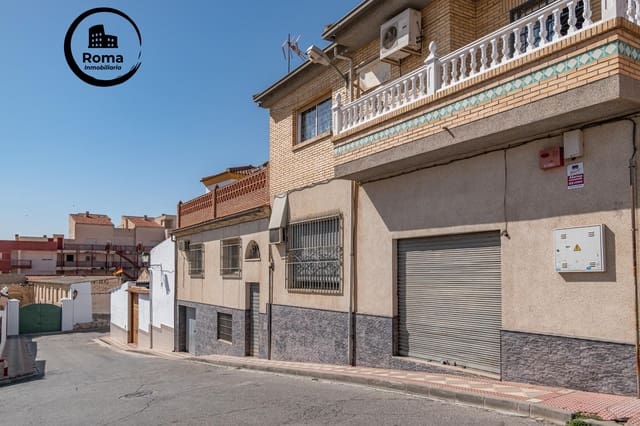 4 sypialnia Dom na sprzedaż w Atarfe z basenem - 280 000 € (Ref: 9815986)