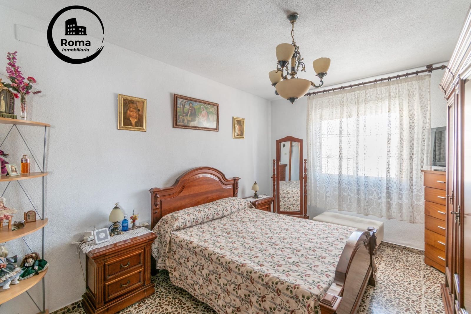 4 sypialnia Dom na sprzedaż w Atarfe z basenem - 280 000 € (Ref: 9815986)