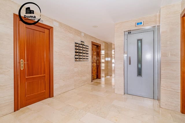 3 soveværelse Lejlighed til salg i Granada by med garage - € 265.000 (Ref: 9818353)