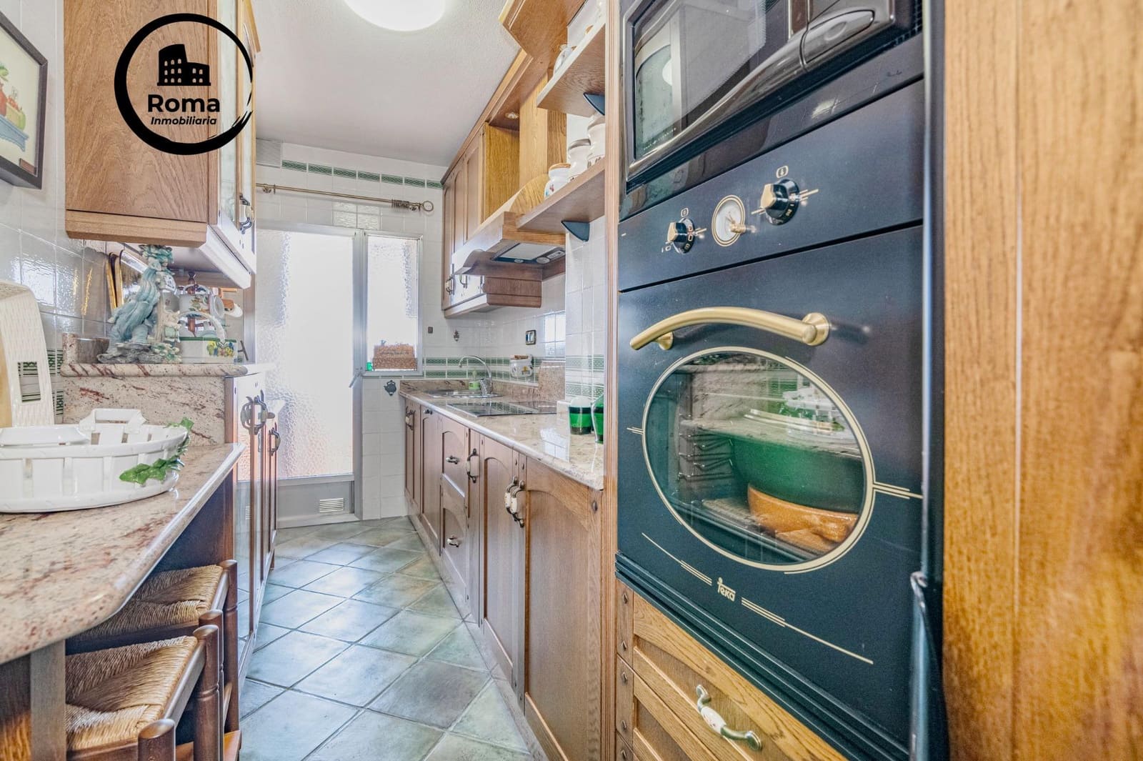 3 soveværelse Lejlighed til salg i Granada by med garage - € 265.000 (Ref: 9818353)