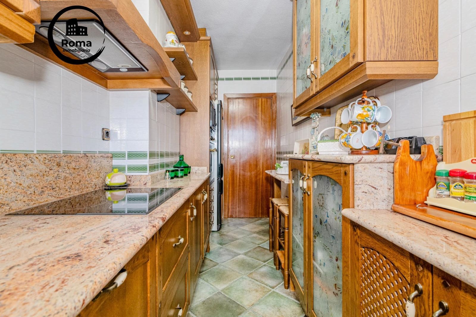3 soveværelse Lejlighed til salg i Granada by med garage - € 265.000 (Ref: 9818353)