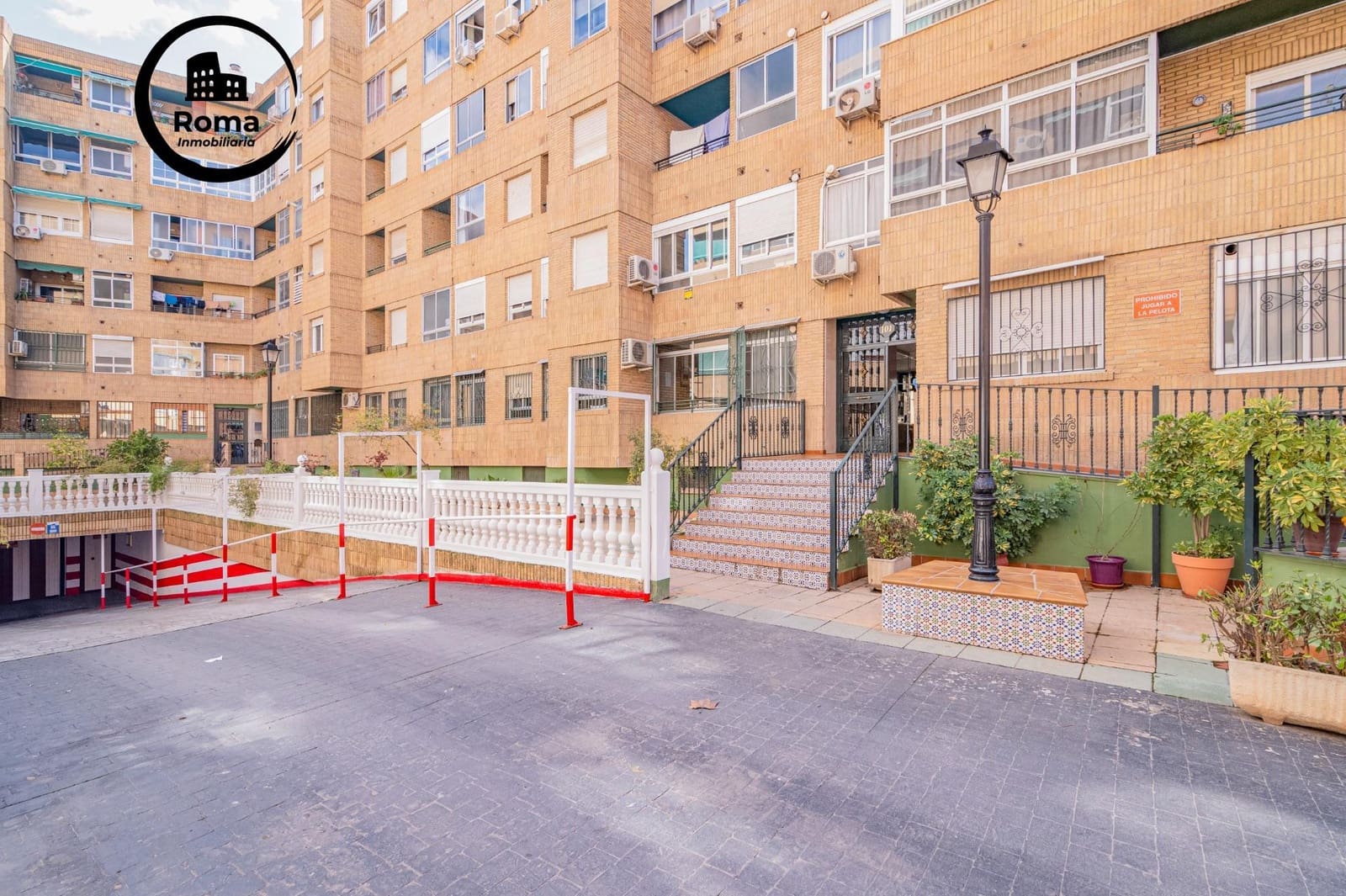 3 soveværelse Lejlighed til salg i Granada by med garage - € 265.000 (Ref: 9818353)