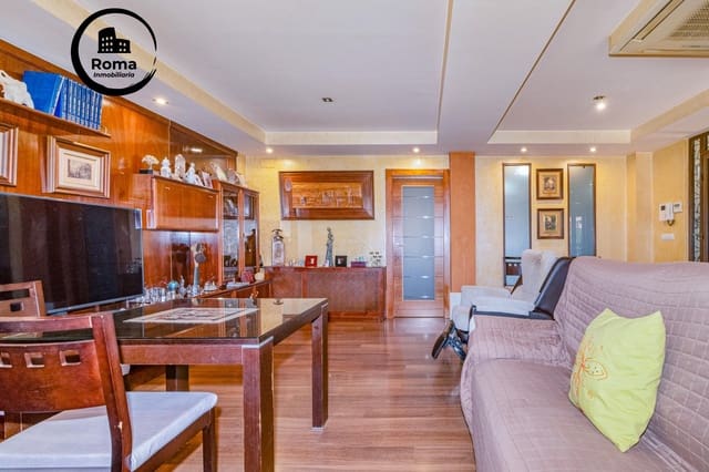 6 sypialnia Dom szeregowy na sprzedaż w Miasto Grenada - 385 000 € (Ref: 9818354)