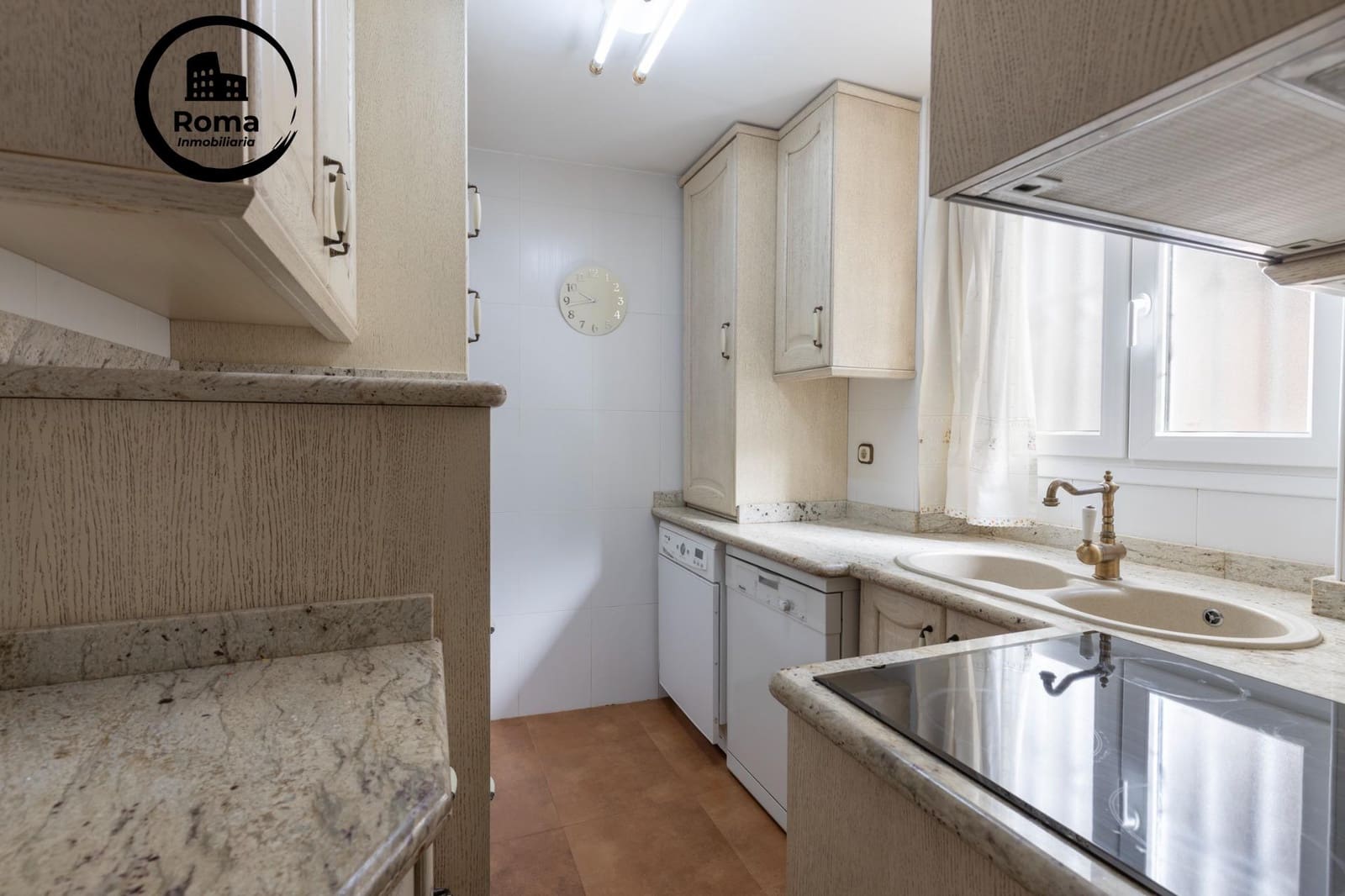 2 soveværelse Lejlighed til salg i Granada by - € 189.000 (Ref: 9818361)