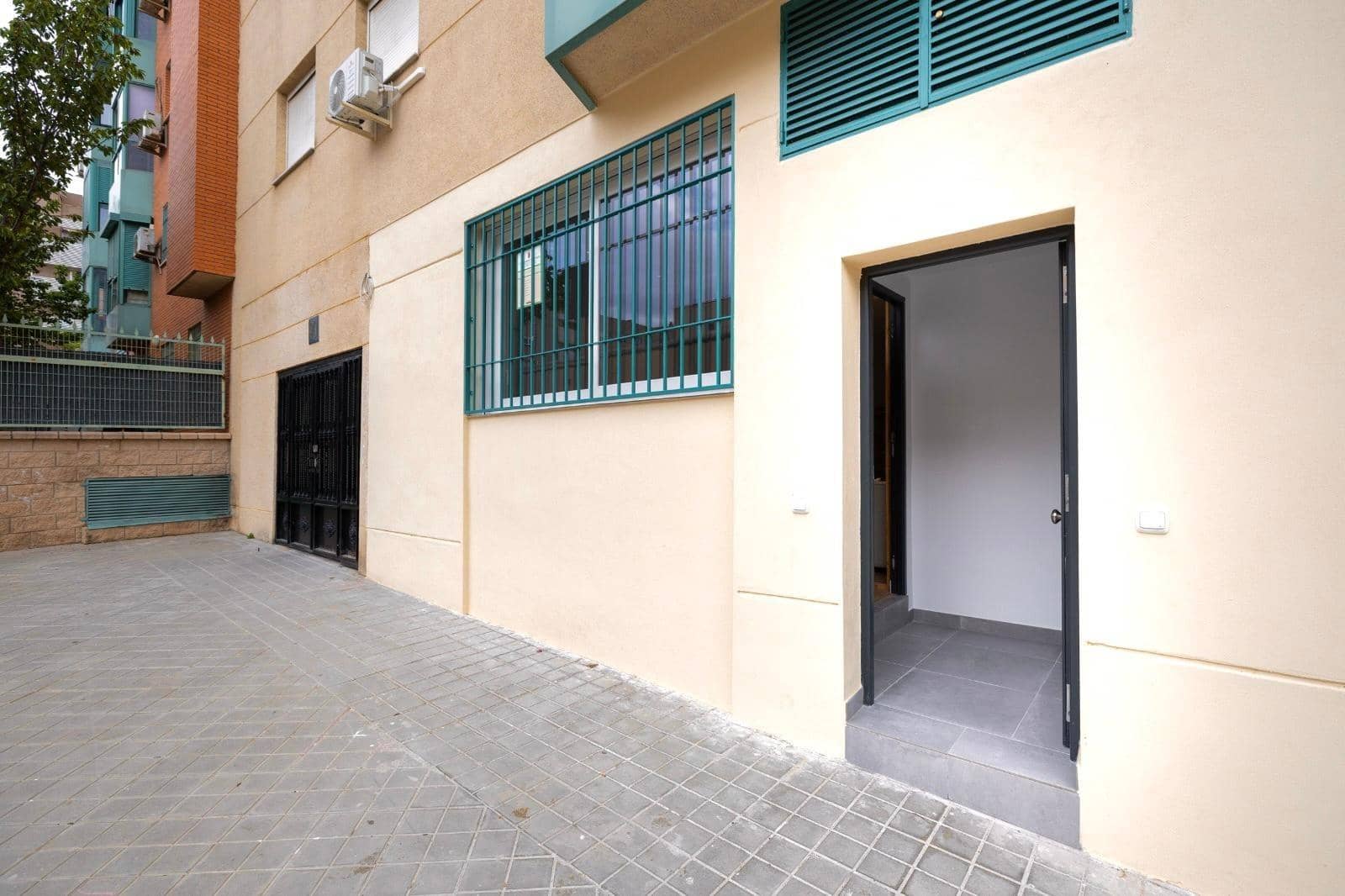 1 bedroom Flat for sale in Granada city - € 129,000 (Ref: 9818362)