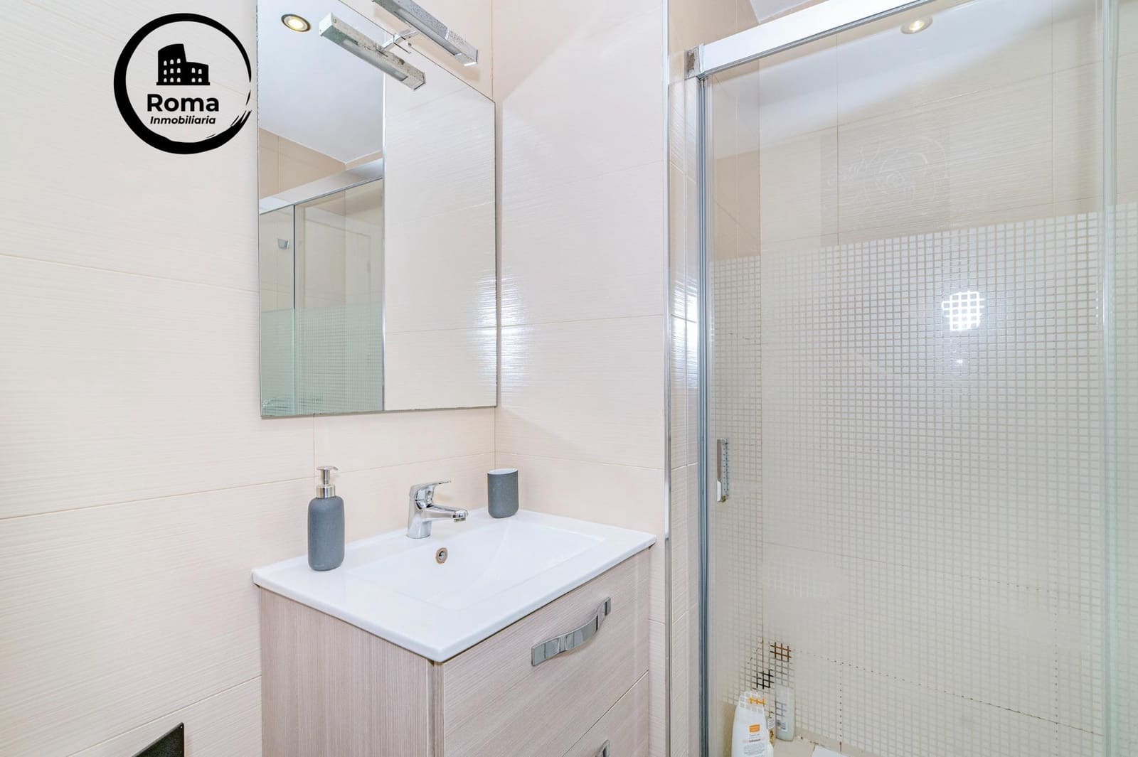 2 bedroom Flat for sale in La Zubia - € 175,000 (Ref: 9818367)