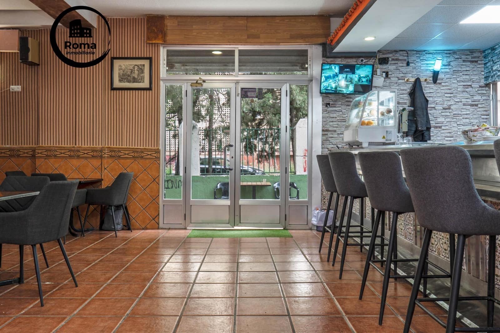 Kommersiell till salu i Granada stad - 135 000 € (Ref: 9818374)