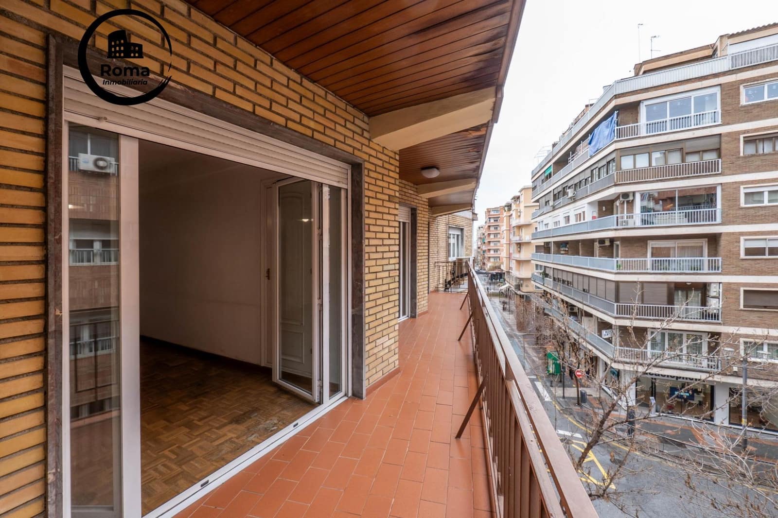 4 soveværelse Lejlighed til salg i Granada by med garage - € 575.000 (Ref: 9818375)
