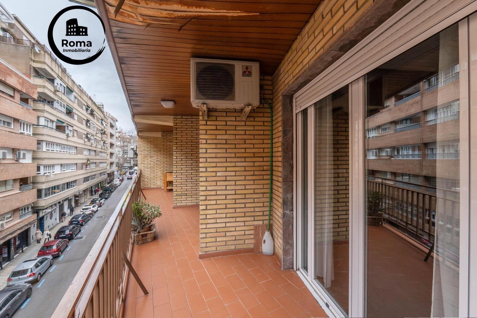 4 soveværelse Lejlighed til salg i Granada by med garage - € 575.000 (Ref: 9818375)