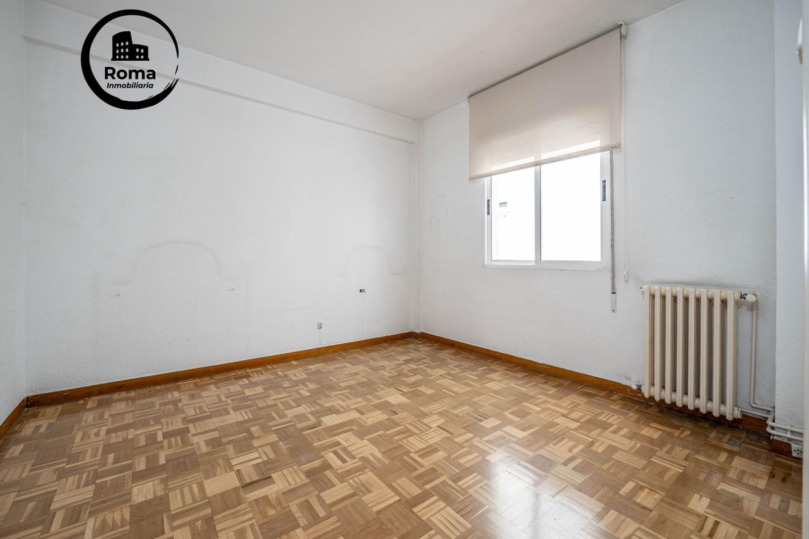 4 soveværelse Lejlighed til salg i Granada by med garage - € 575.000 (Ref: 9818375)