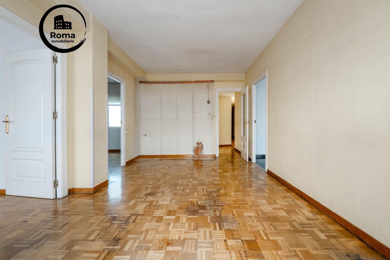 4 soveværelse Lejlighed til salg i Granada by med garage - € 575.000 (Ref: 9818375)