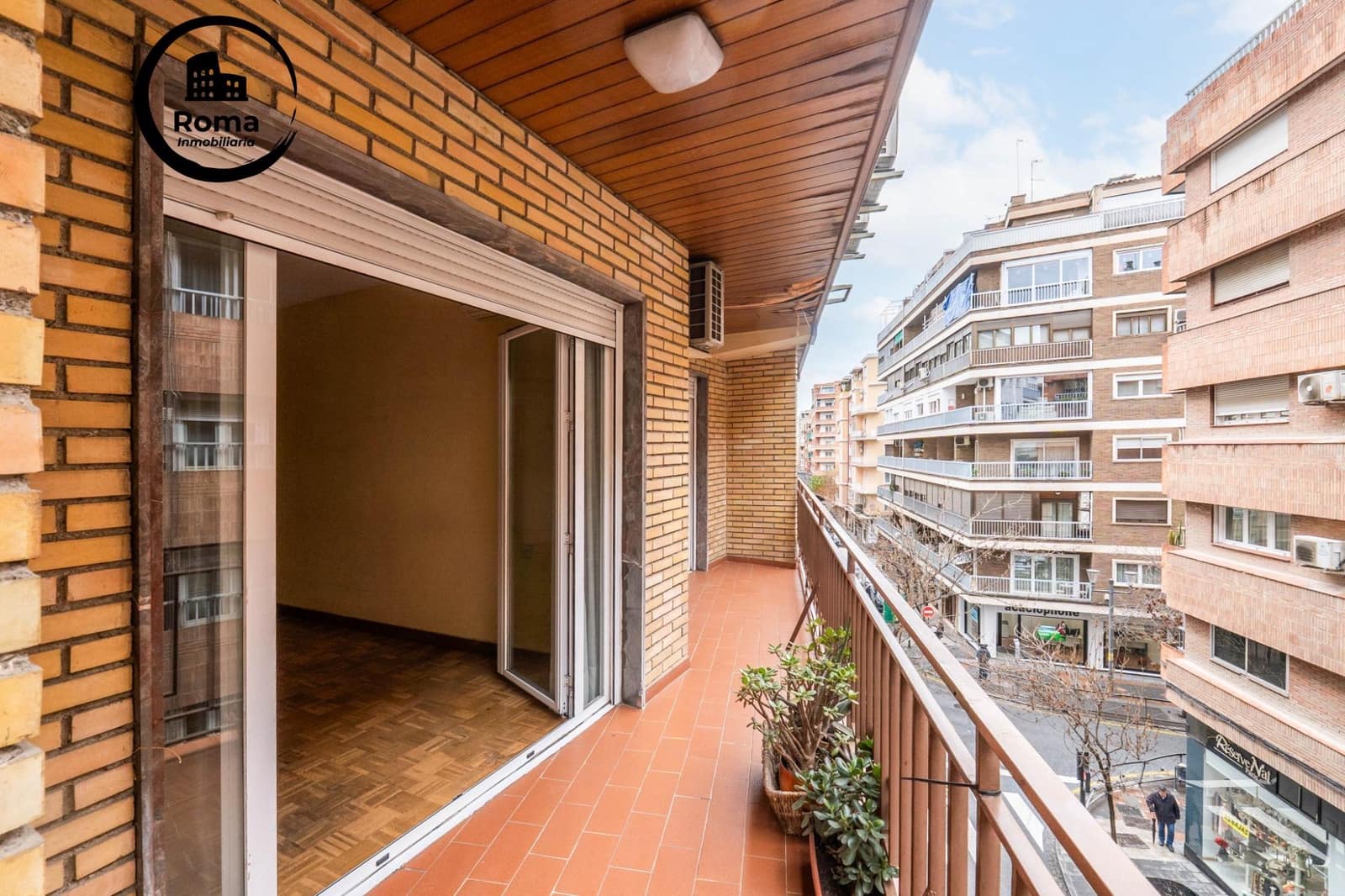 4 soveværelse Lejlighed til salg i Granada by med garage - € 575.000 (Ref: 9818375)
