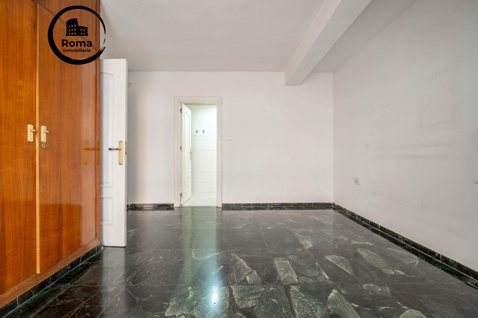 4 soveværelse Lejlighed til salg i Granada by med garage - € 575.000 (Ref: 9818375)