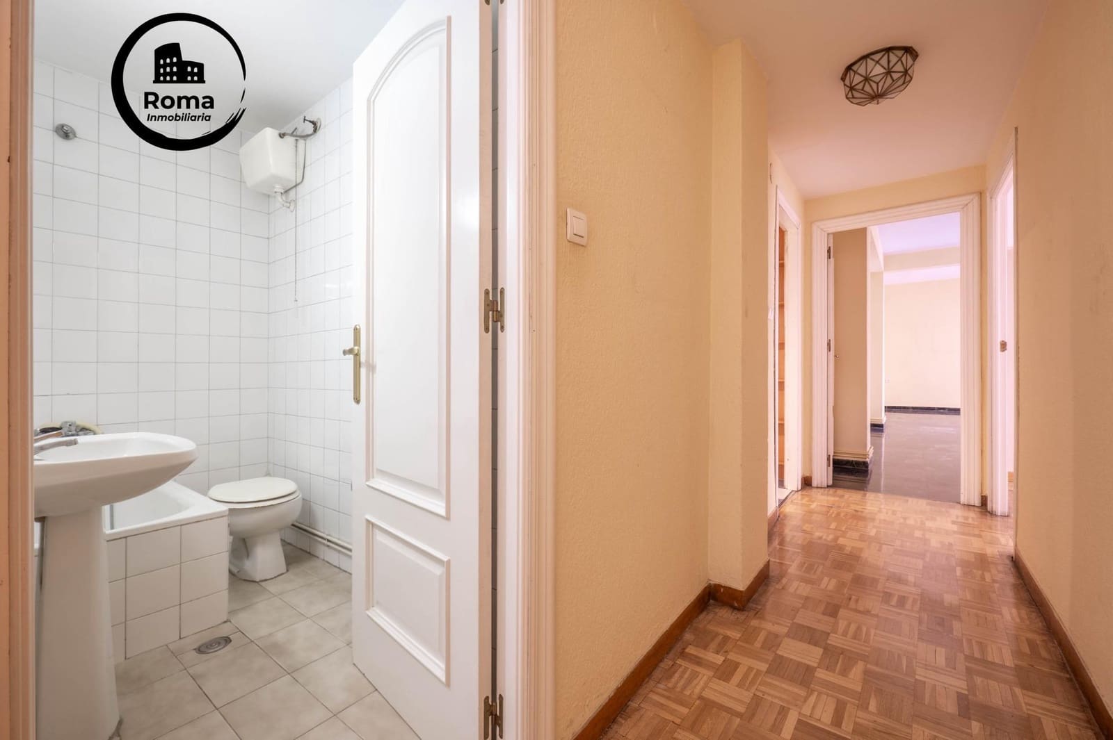 4 soveværelse Lejlighed til salg i Granada by med garage - € 575.000 (Ref: 9818375)