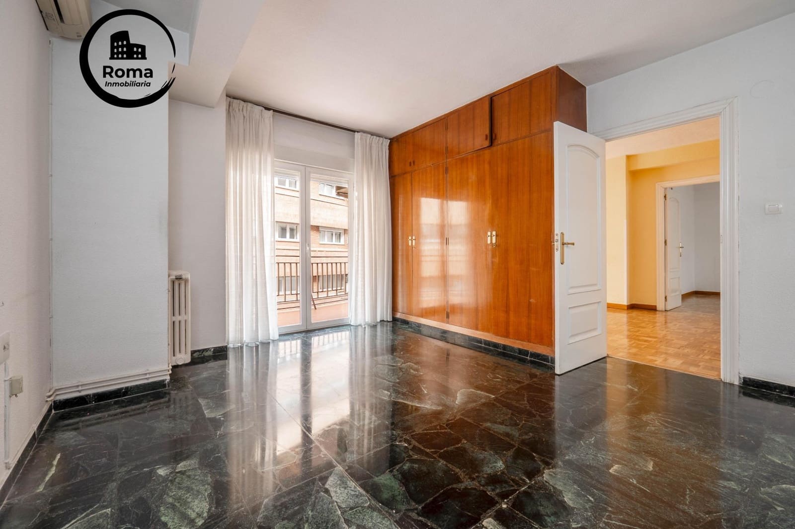4 soveværelse Lejlighed til salg i Granada by med garage - € 575.000 (Ref: 9818375)