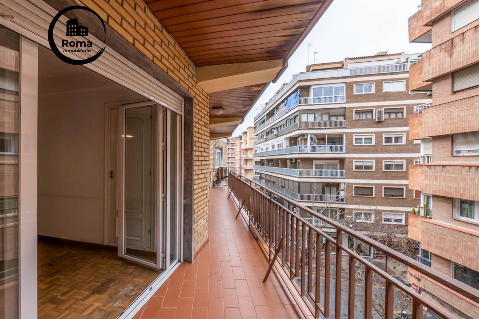 4 soveværelse Lejlighed til salg i Granada by med garage - € 575.000 (Ref: 9818375)