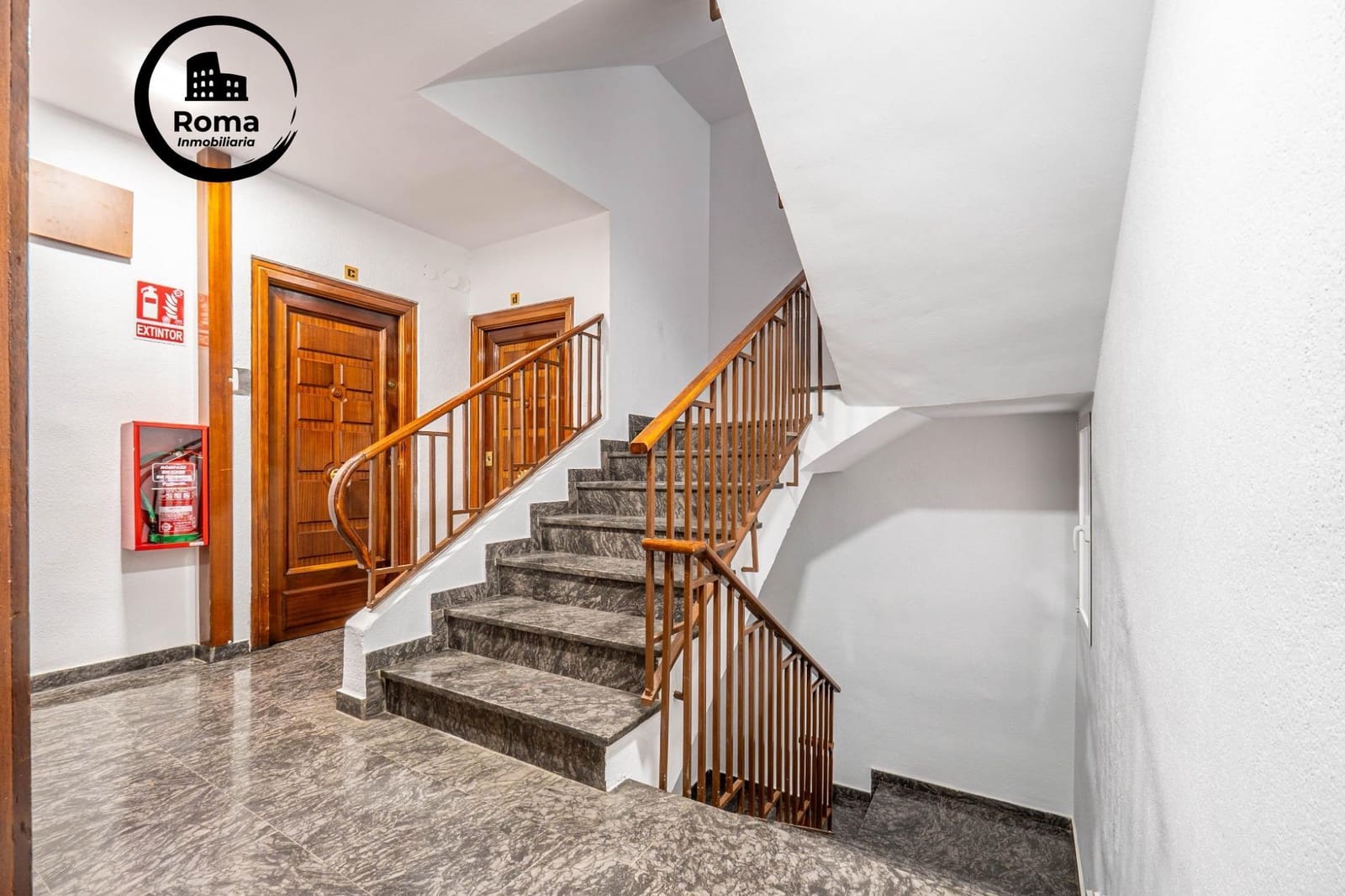 4 soveværelse Lejlighed til salg i Granada by med garage - € 575.000 (Ref: 9818375)