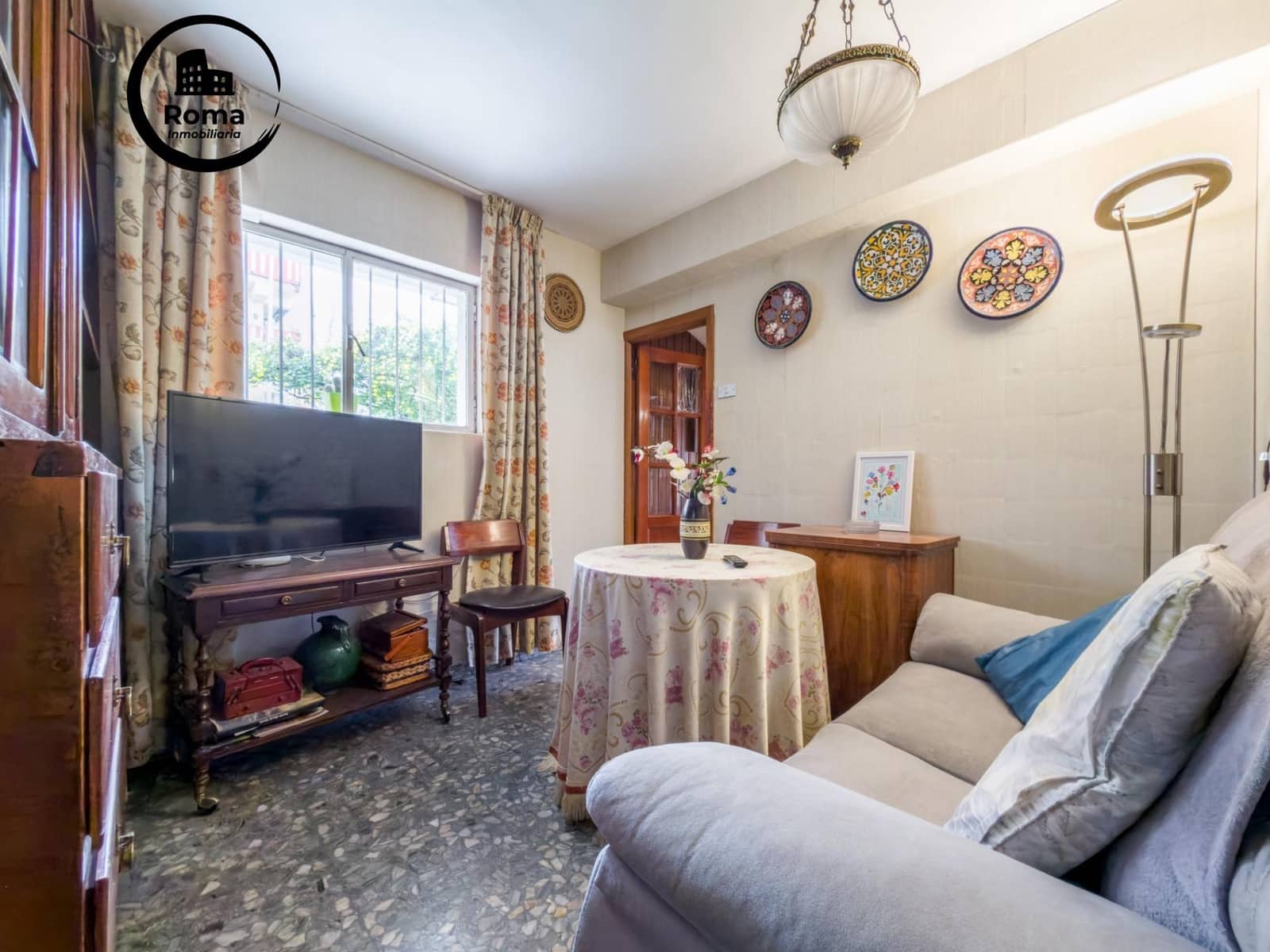 6 Zimmer Doppelhaus zu verkaufen in Granada Stadt mit Garage - 595.000 € (Ref: 9818376)