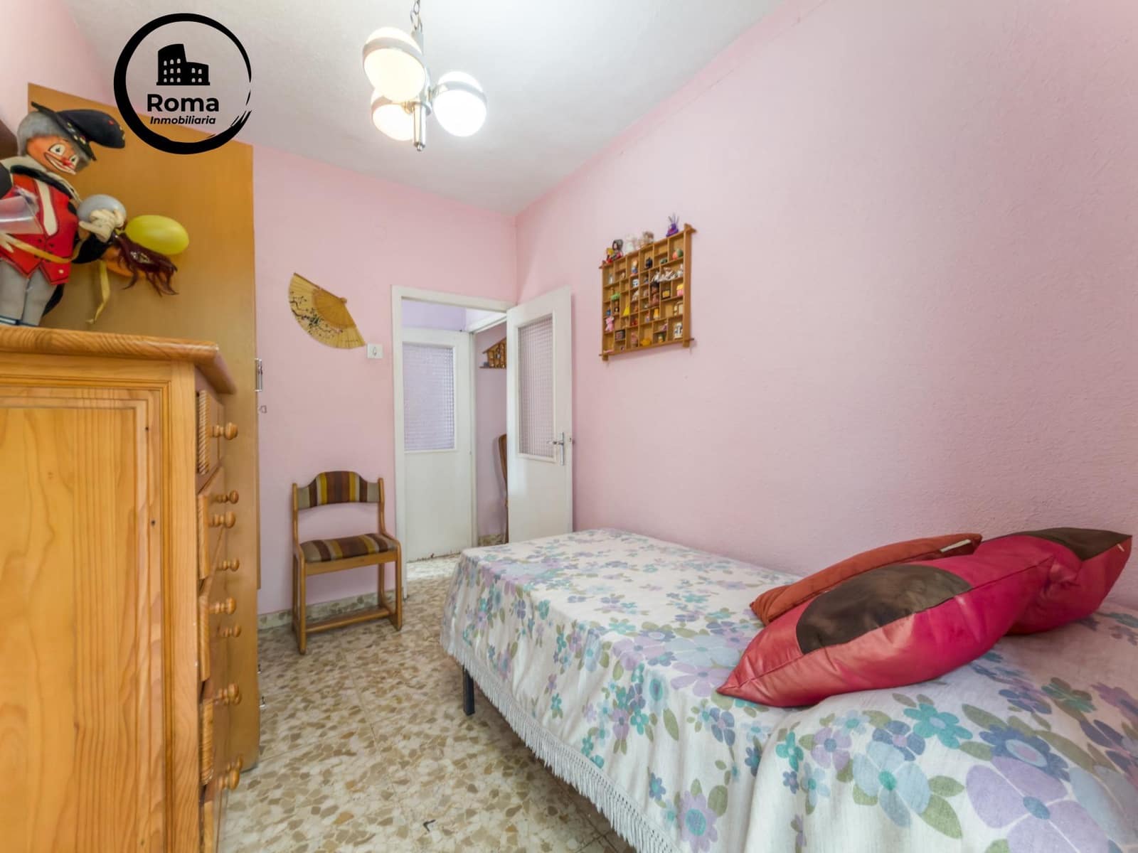 6 Zimmer Doppelhaus zu verkaufen in Granada Stadt mit Garage - 595.000 € (Ref: 9818376)