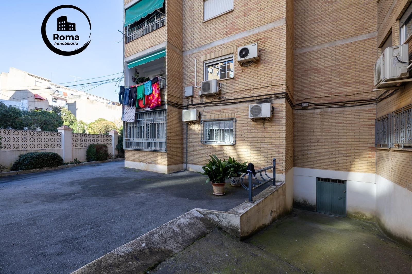 3 soveværelse Lejlighed til salg i Granada by med garage - € 199.900 (Ref: 9818377)